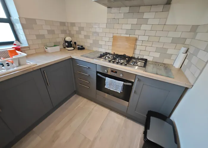 Bright 2 Bedroom Flat With Patio 10 Min To Camden Market